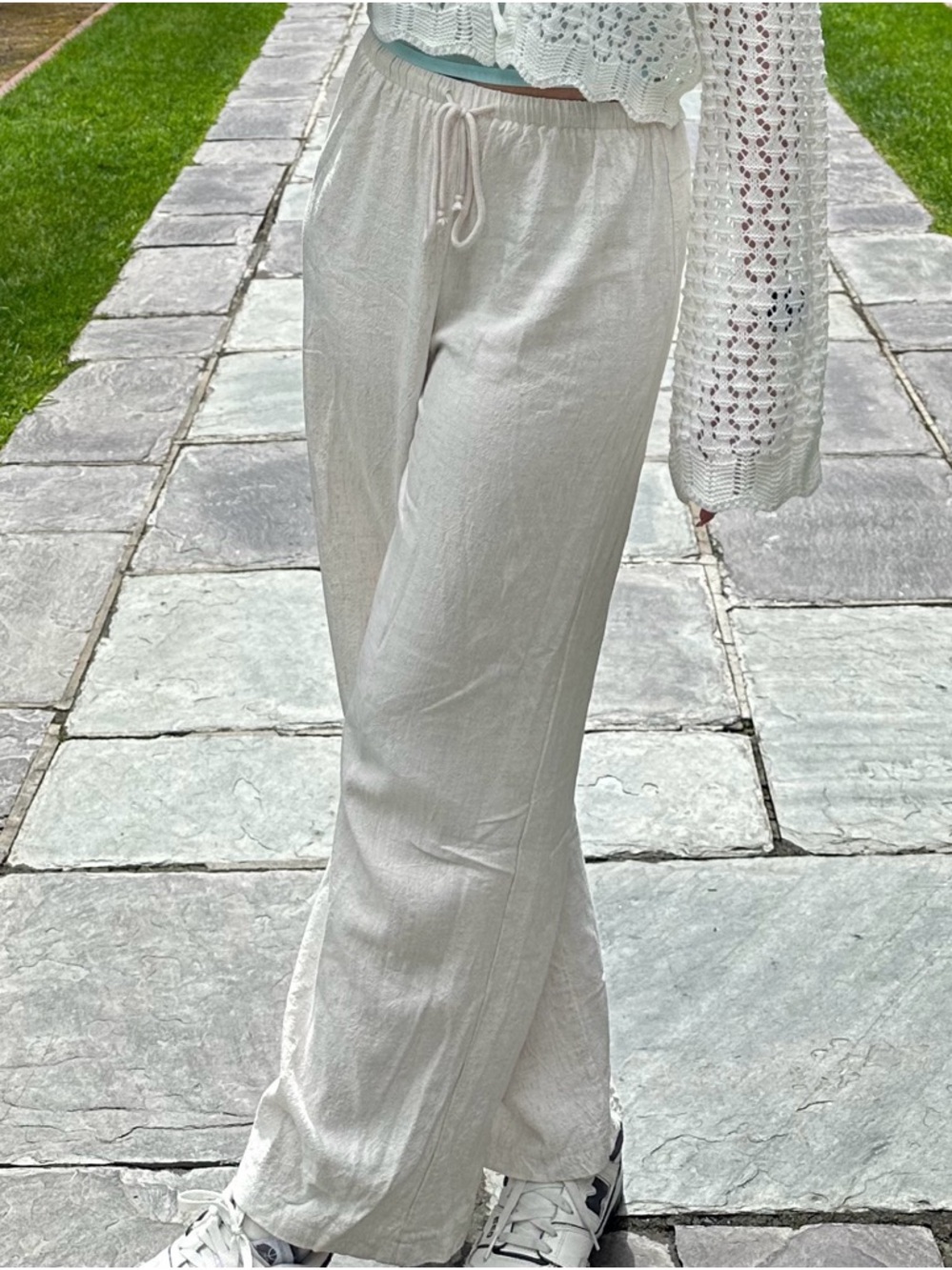 Women’s Cream Wide-Leg Drawstring Pants